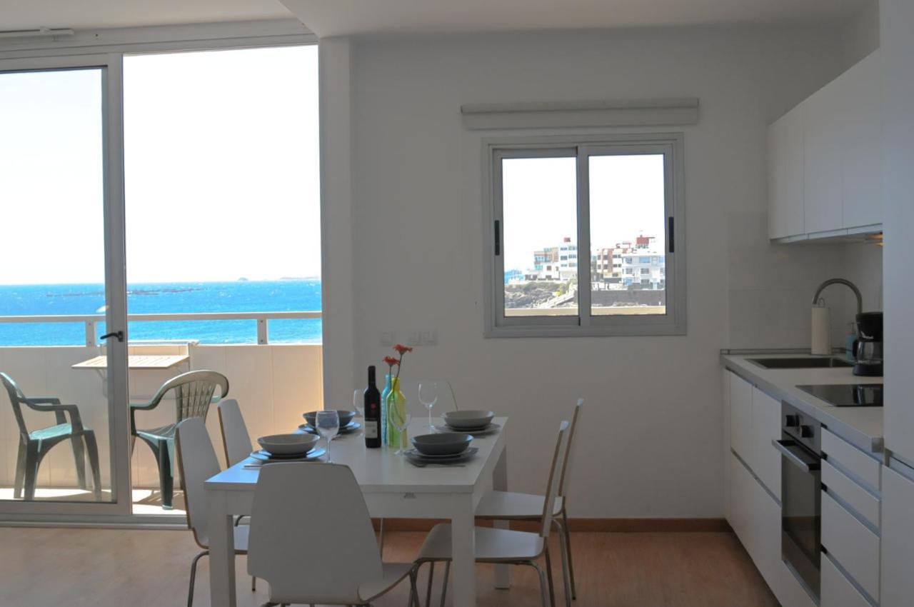 Vista Playa Y Mar - Sea View, Wifi And Ac Apartment Меленара Екстериор снимка